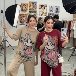 Women’s Mickey Mouse Graphic Lounge Set – Soft T-Shirt & Wide-Leg Pants Pajama Set