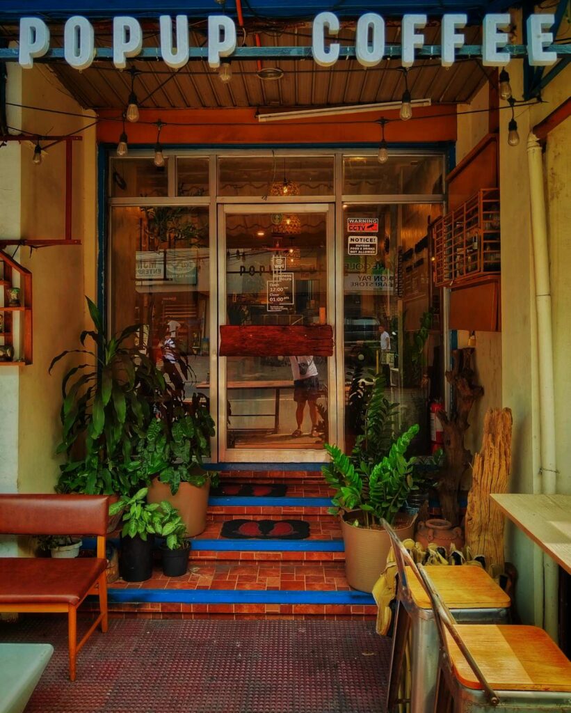 POPUP FACADE